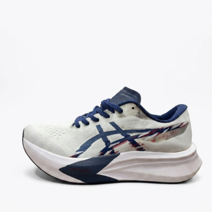 حذاء رياضي من Asics